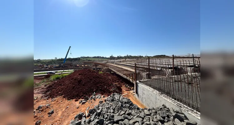 Viaduto na PR-151.