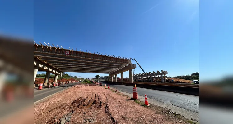 Viaduto na PR-151.