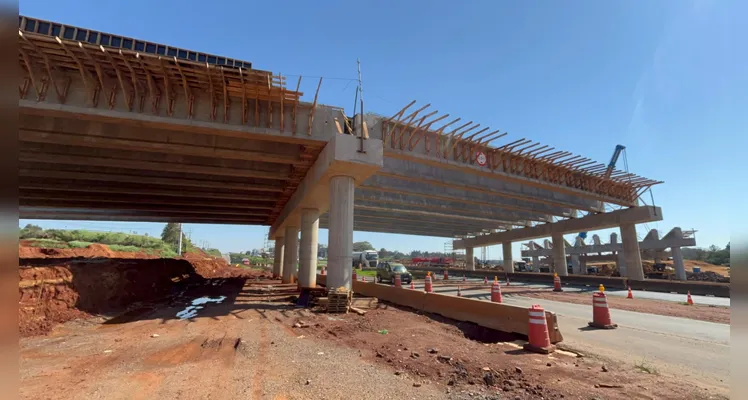 Viaduto na PR-151.