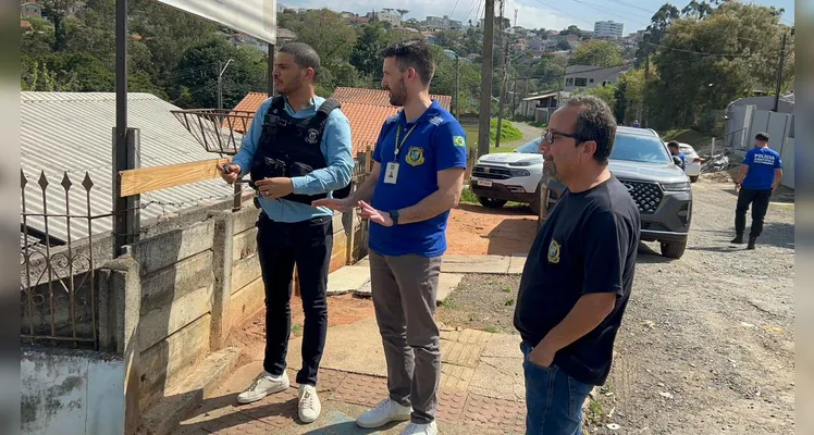 Polícia Científica e Polícia Civil fazem reconstrução de caso que envolveu morte de bebê em PG