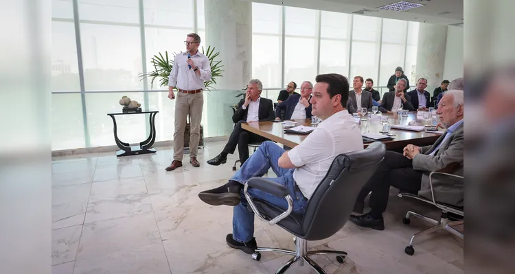 O governador Carlos Massa Ratinho Junior participa nesta segunda-feira (17), de reunião com Cooperativas no Palacio Iguacu