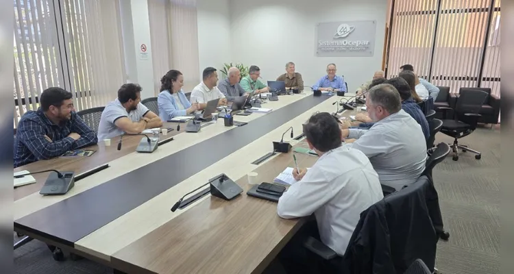 Sindileite/PR debate futuro do mercado de leite no Paraná