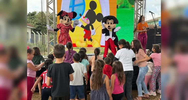 Tô na Vila chega ao Socavão com serviços, cidadania e lazer para a comunidade