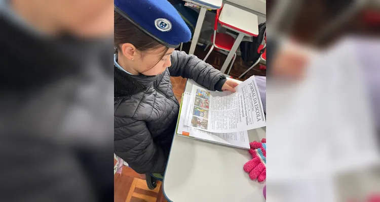 Os estudantes também realizaram pesquisas com o Jornal da Manhã digital e elaboraram sua própria versão de um periódico.