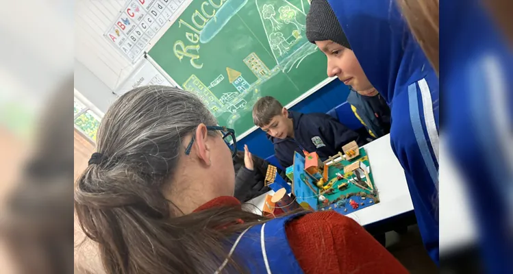 Confira a série de registros do amplo trabalho realizado em sala de aula.