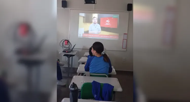Confira os registros do trabalho em sala de aula.