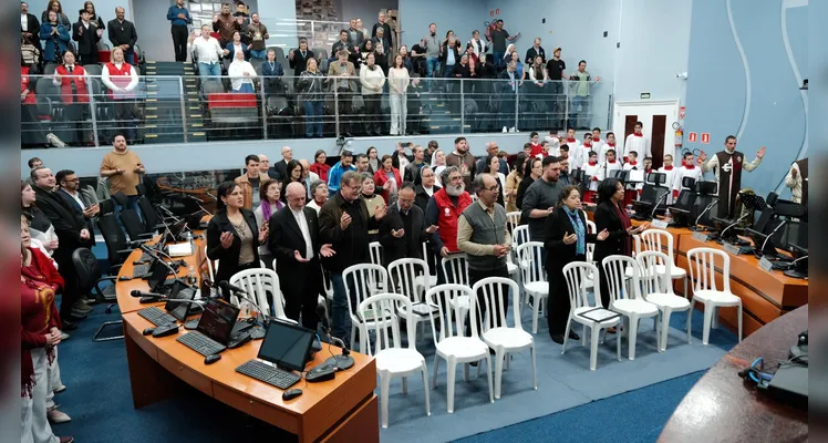 Solenidade aconteceu na Câmara Municipal de Ponta Grossa.