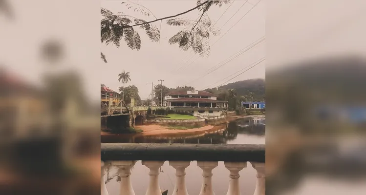 Escritora transforma poesia em cinema autoral na série Vestígios