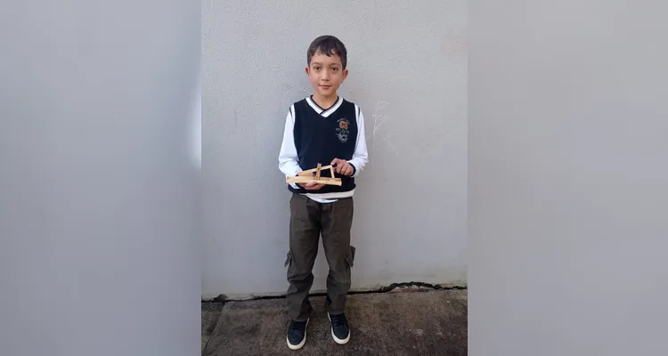 Confira a série de registros do diversificado trabalho dos educandos.