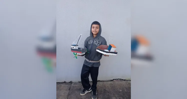 Confira a série de registros do diversificado trabalho dos educandos.
