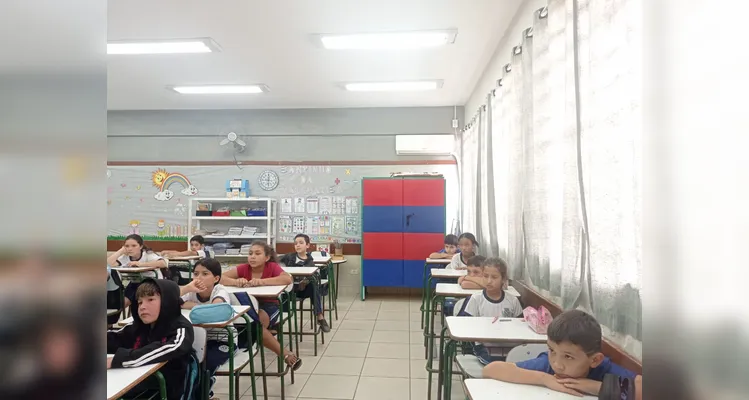 Confira a série de registros do diversificado trabalho dos educandos.