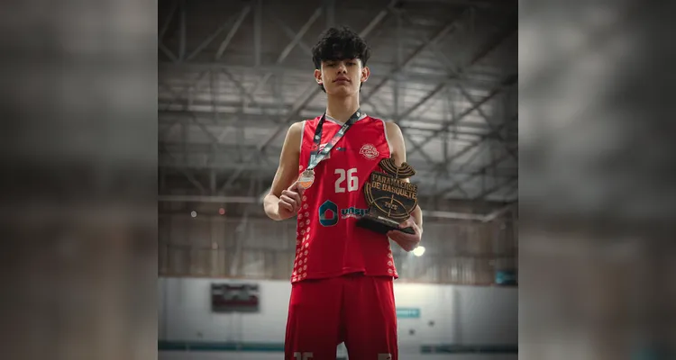 Equipe sub-15 de basquete de Ponta Grossa busca apoio para disputar Brasileiro