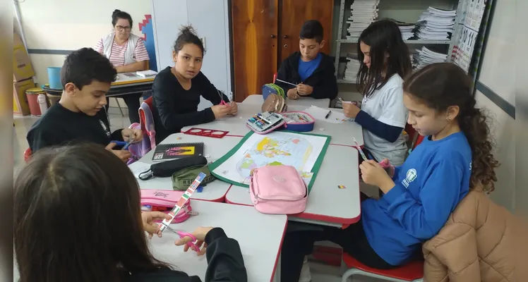 Confira a série de registros do amplo trabalho em sala de aula.