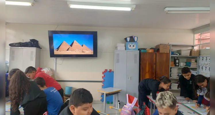 Confira a série de registros do amplo trabalho em sala de aula.