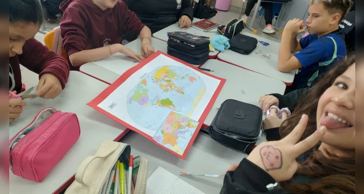 Confira a série de registros do amplo trabalho em sala de aula.