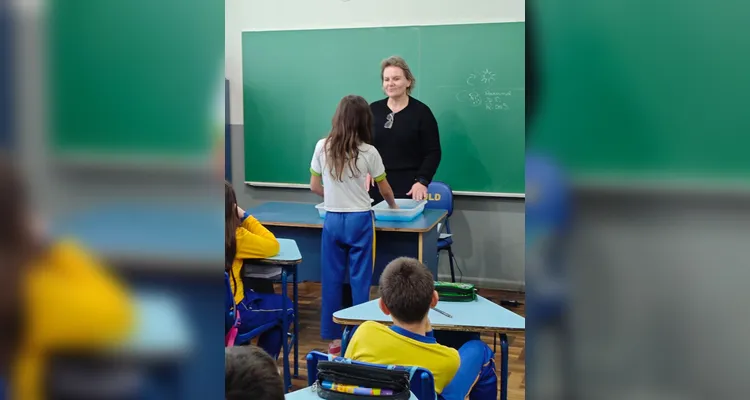 Através da dinâmica prática, os alunos puderam compreender o tema dos estudos com maior facilidade.