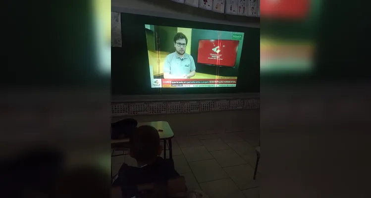 Confira a série de registros do trabalho dentro e fora da sala de aula.