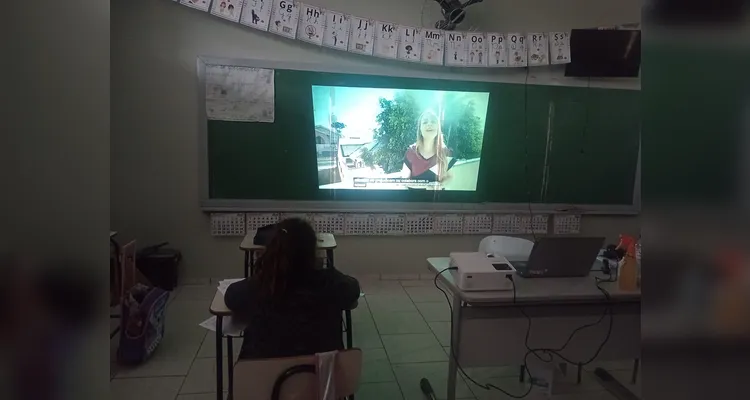 Confira a série de registros do trabalho dentro e fora da sala de aula.