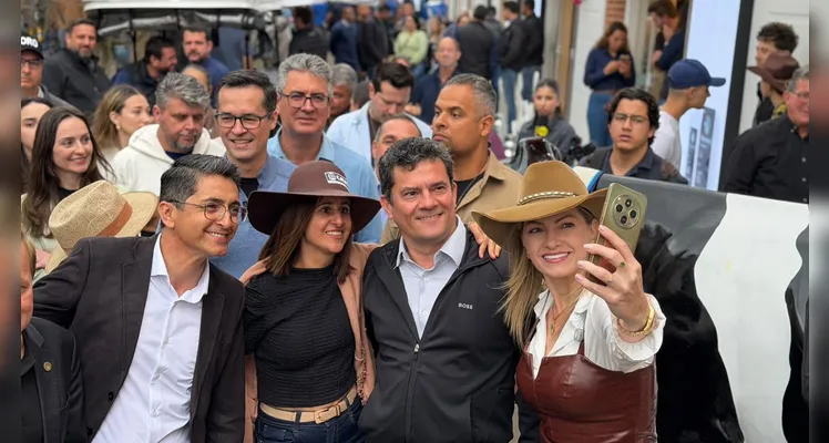Visita integrou a agenda do candidato nesta quinta