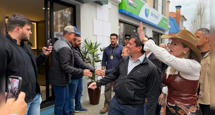 Visita integrou a agenda do candidato nesta quinta