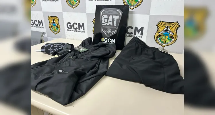 Vídeo: Homem flagra tentativa de furto e entra em luta com suspeito em PG
