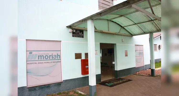 Castro cobra reabertura de 10 leitos de UTI do Hospital Anna Fiorillo