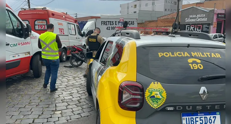 Militar do Exército fica em estado grave após colidir com caminhão em PG