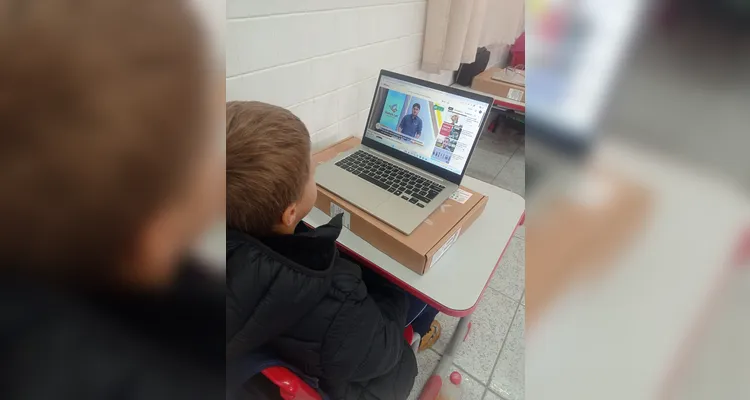 Confira a série de registros do trabalho em sala de aula.