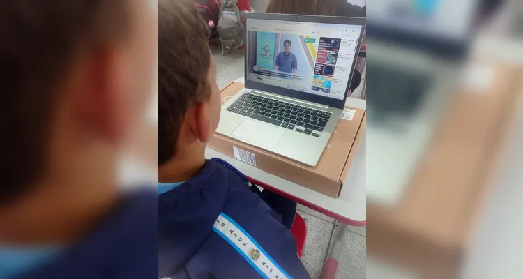 Confira a série de registros do trabalho em sala de aula.