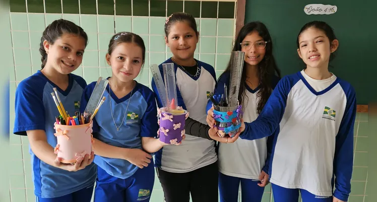 Confira os registros do trabalho dentro e fora da sala de aula.