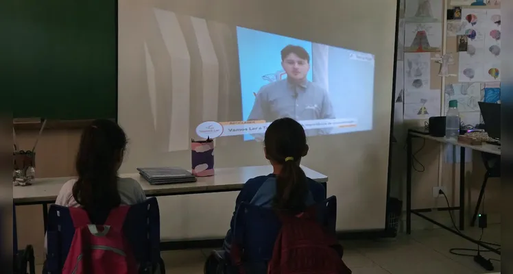 Confira os registros do trabalho dentro e fora da sala de aula.