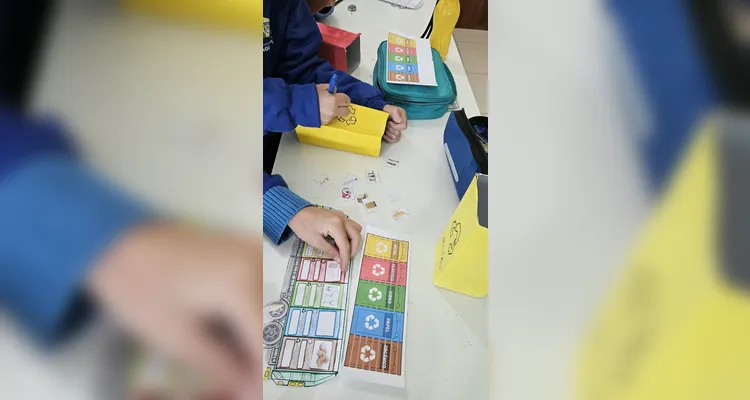 Confira os registros do trabalho dentro e fora da sala de aula.