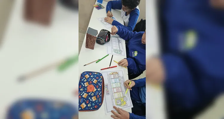 Confira os registros do trabalho dentro e fora da sala de aula.