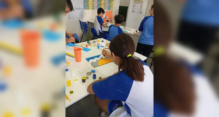 Confira a série de registros do amplo trabalho em sala de aula.