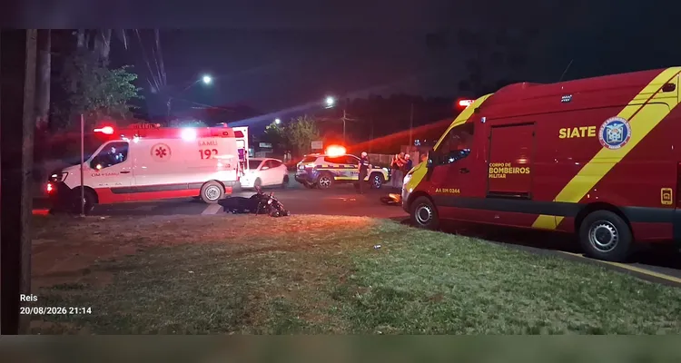 Dois homens ficam feridos após colisão frontal de motos no bairro Uvaranas