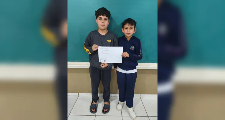 Confira a série de registros do trabalho em sala de aula.