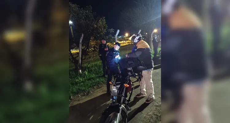 Operação 'Vizinhança Segura' aborda 39 veículos e prende dois motoristas em PG