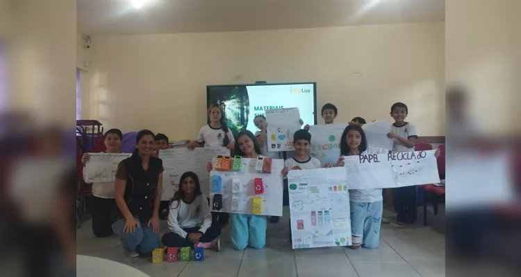 Turma de Ortigueira debate materiais sustentáveis e coleta seletiva