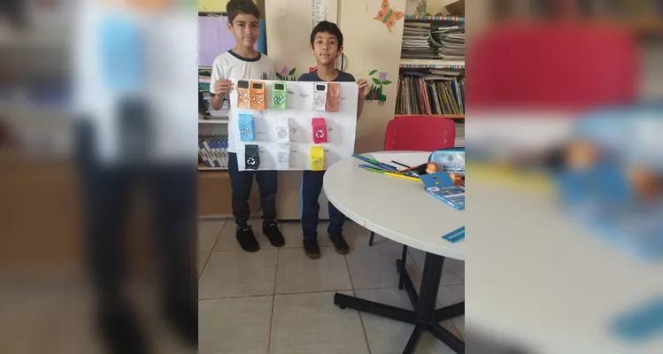 Turma de Ortigueira debate materiais sustentáveis e coleta seletiva