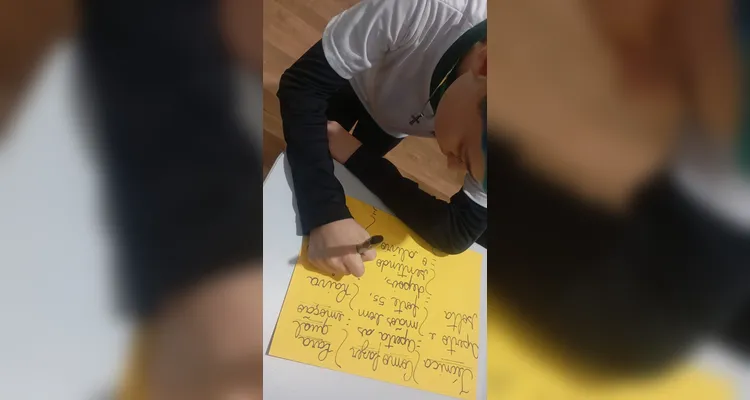Confira os registros do trabalho em sala de aula.