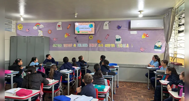 A videoaula do Vamos Ler foi o ponto de partida para reflexões da turma sobre consumo consciente e hábitos responsáveis.