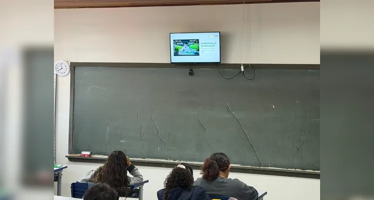 Confira a série de registros dentro e fora da sala de aula.
