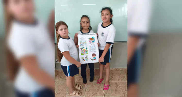 Confira os registros do trabalho em sala de aula.