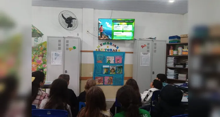 Veja os registros do trabalho em sala de aula.
