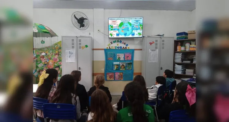 Veja os registros do trabalho em sala de aula.