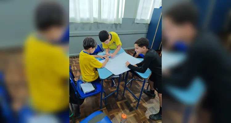 Os educandos confeccionaram bumerangues para simbolizar como as atitudes adotadas em relação à natureza podem gerar consequências.