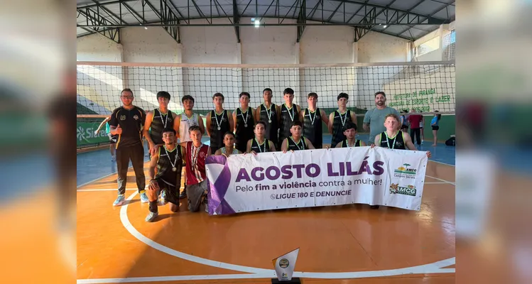 Equipes de Palmeira e Tibagi conquistam a 3ª etapa do Desafio AMCG de Vôlei