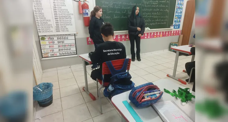 Confira a série de registros do trabalho em sala de aula.