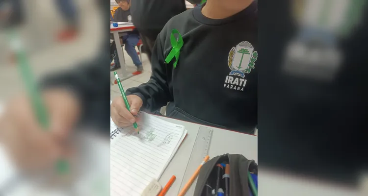 Confira a série de registros do trabalho em sala de aula.