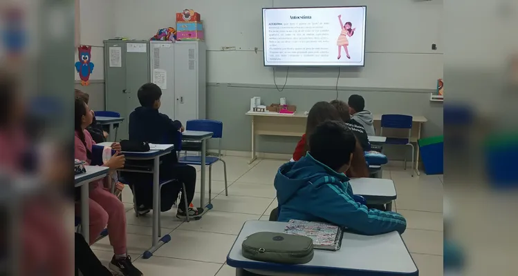 Confira a série de registros do trabalho em sala de aula.